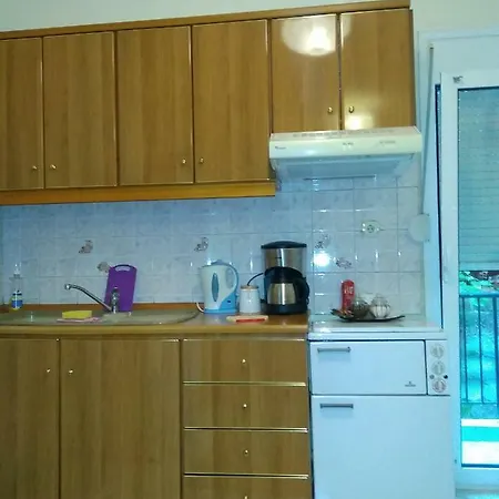 Apartment Cozy Close To City Center Thessaloniki