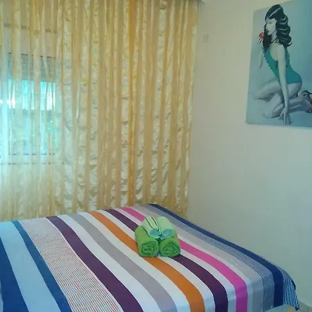 Cozy Close To City Center Apartment Thessaloniki