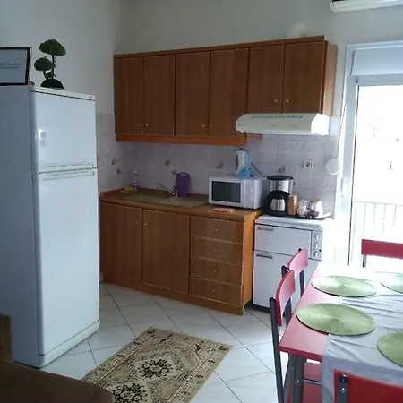 Cozy Close To City Center *