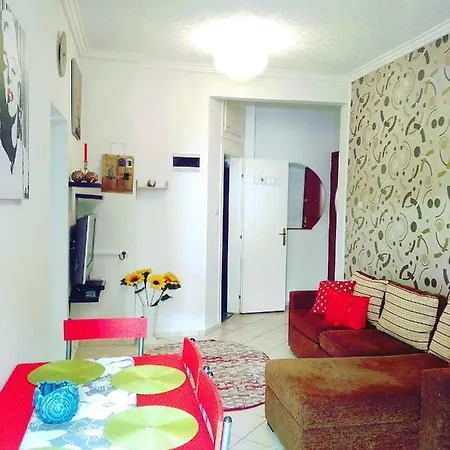 Cozy Close To City Center * Tesalónica